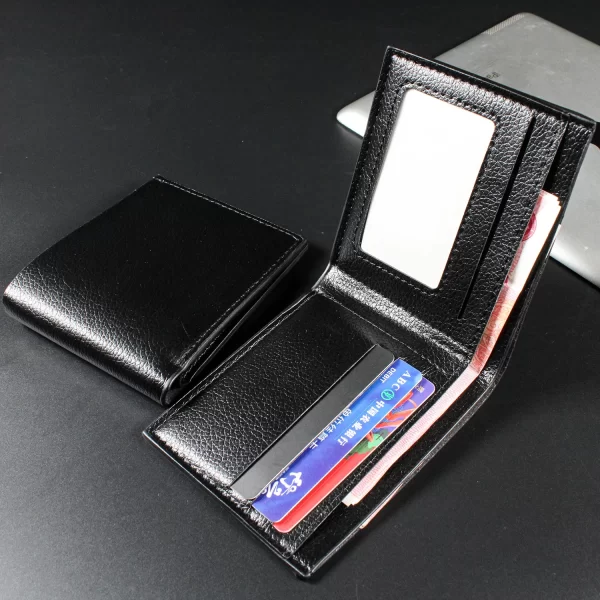 The Ultimate Guide to Slim Wallets for Men