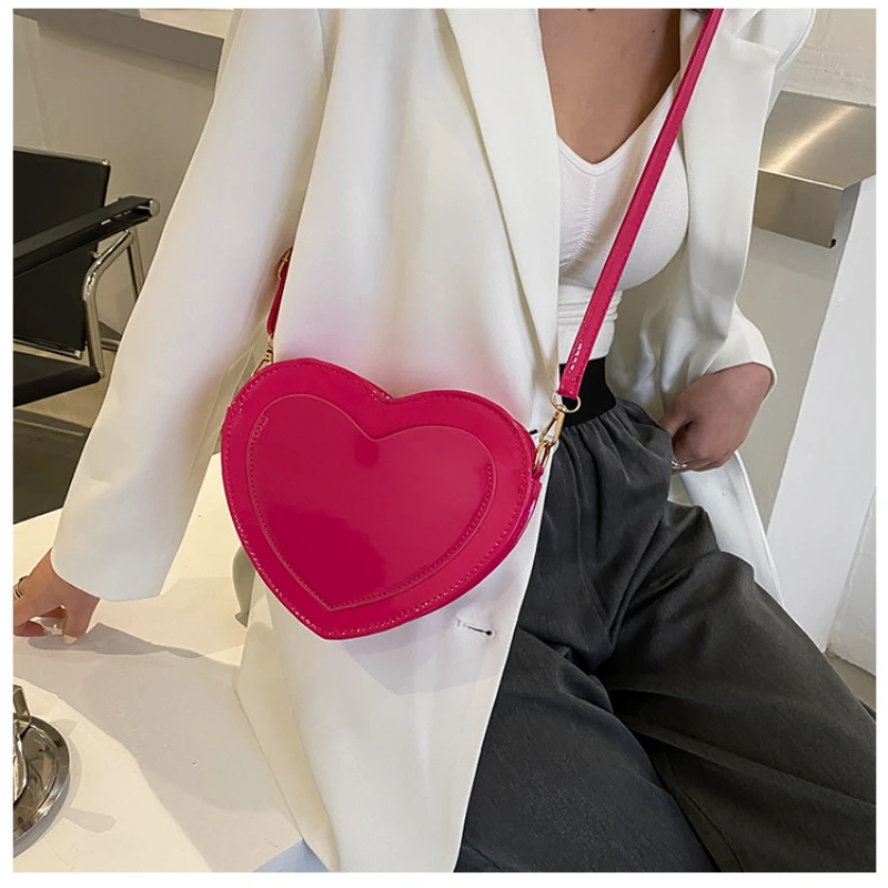 heart shaped purse